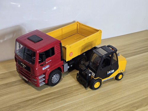 Bruder construction truck - truck, man