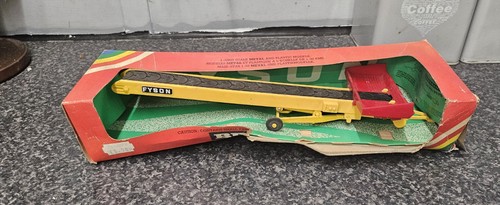 Britains farm toys fyson - britains,