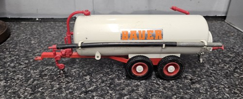 Britains farm toys - toys,