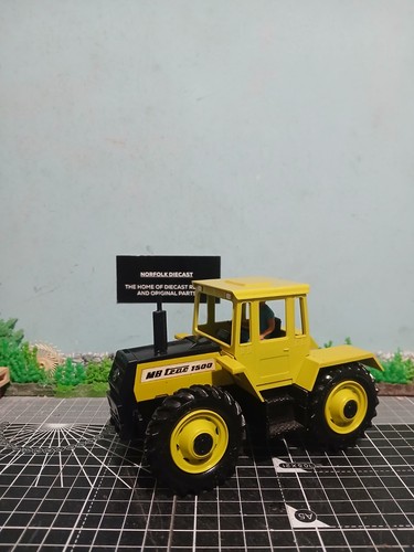 Britains farm toys - britains,
