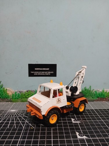 Britains farm toys mercedes - farm,